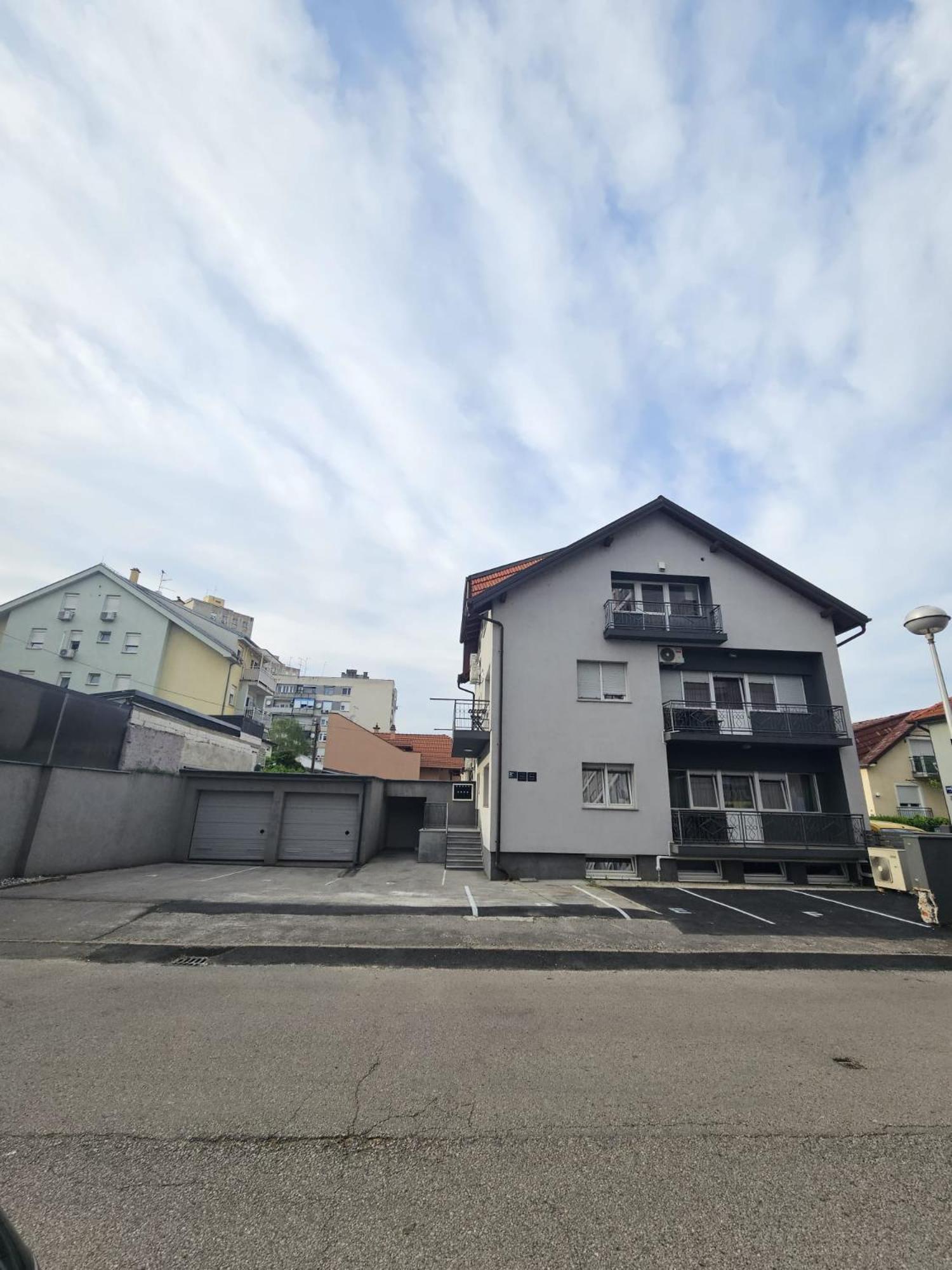 Comfort Apartments Remiza 萨格勒布 外观 照片